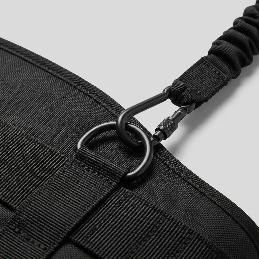Boxing Resistance Bands carabiner and belt detail